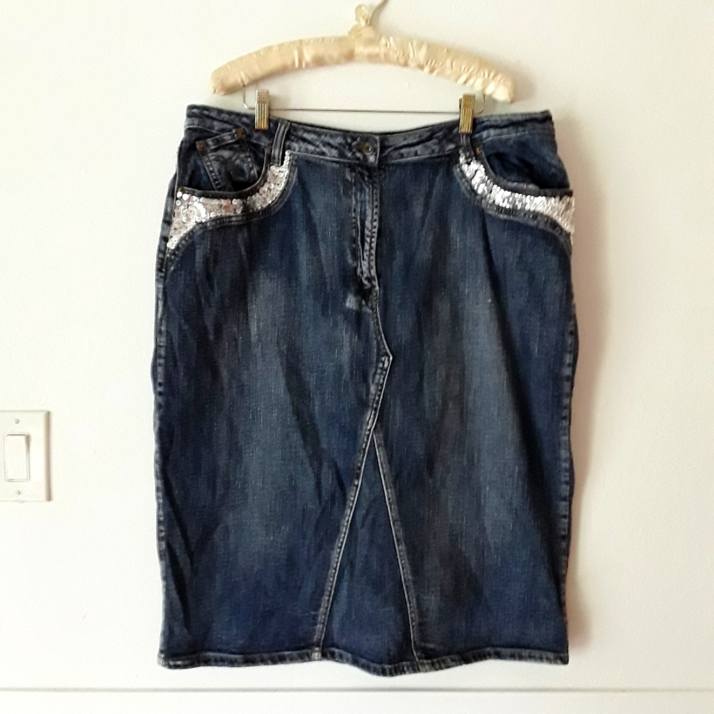ASHLEY STEWART Blue Denim Midi Skirt Silver Sequin Detail Sz 18W